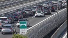 Liguria, maxitamponamento in galleria in A10: sette km di coda tra Pietra e Finale