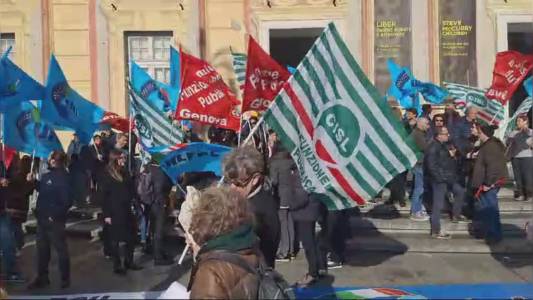 Genova: sciopero e presidio lavoratori Arte per rinnovo contratto Federcasa