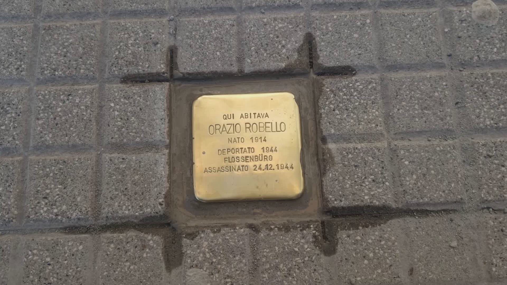 Genova, posata la tredicesima pietra d'inciampo in ricordo del deportato Orazio Robello. La nipote: "I giovani tramandino il messaggio"