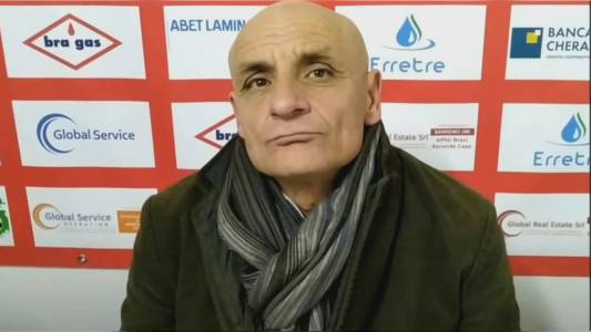 Calcio, serie C: Roselli esonerato dal Brindisi