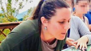 Genova, donna morta dopo tumore curato con erbe e tisane: assolto "guru" del centro olistico