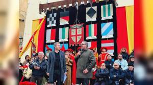 Taggia in festa per San Benedetto: Toti premia i vincitori del corteo storico