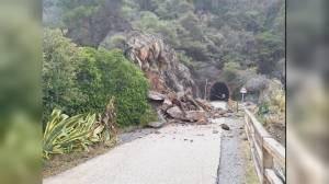 Varazze, frana in lungomare Europa: passeggiata chiusa al transito