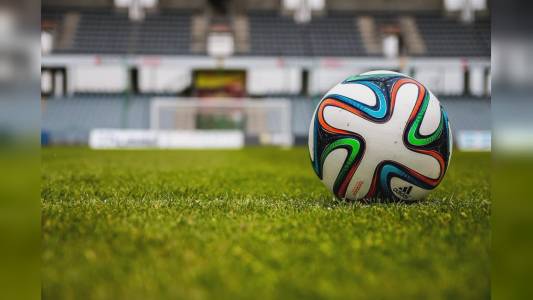 Calcio, gli arbitri del prossimo turno: Feliciani per Genoa-Monza, Dionisi dirigerà Samp-Ascoli