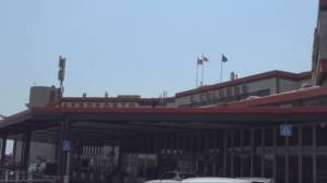 Aeroporto di Genova, il Comune acquisisce le quote di Adr. Toti: "Passo verso piano di allargamento a privati"