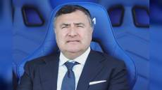 Fiorentina, malore per il direttore generale Joe Barone: rinviata la gara con l'Atalanta