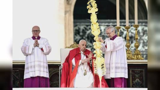 Papa Francesco riceve in dono a San Pietro i parmureli liguri
