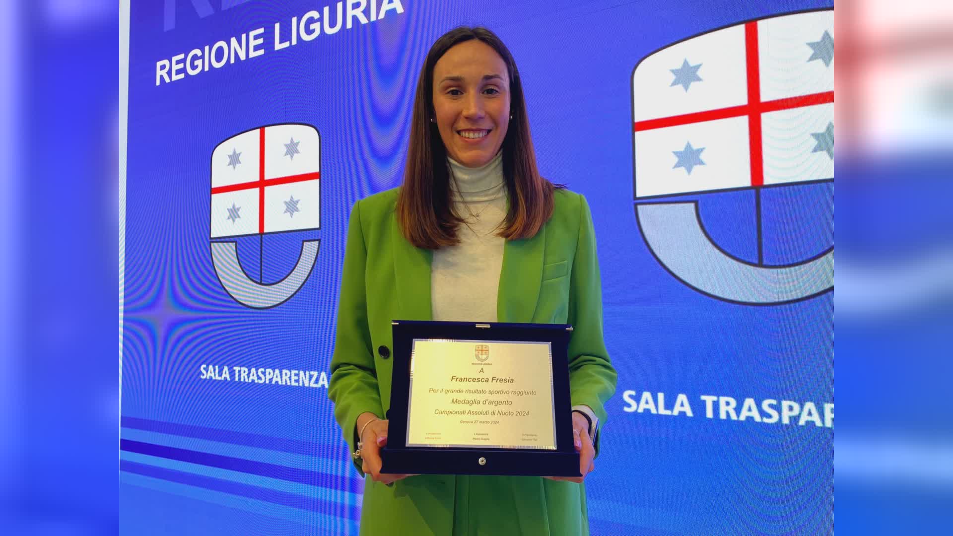 Nuoto, l'imperiese Francesca Fresia premiata in Regione per l'argento nei 400 misti agli Assoluti