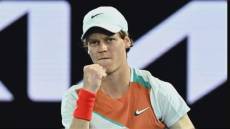 Sinner, spot "blindato" a Ospedaletti: i movimenti nascosti con le coperte alle finestre