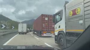 A7, cantieri e veicolo in avaria: tre chilometri di coda tra Busalla e Bolzaneto