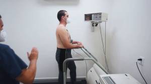 Sanità, l'esperto: "Grazie a visite medico sportive, mortalità sui campi crollata dell'89%"