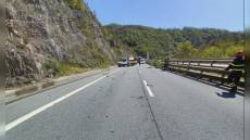 A7, sassi in strada: riaperto su una corsia tratto Ronco-Isola in direzione Milano