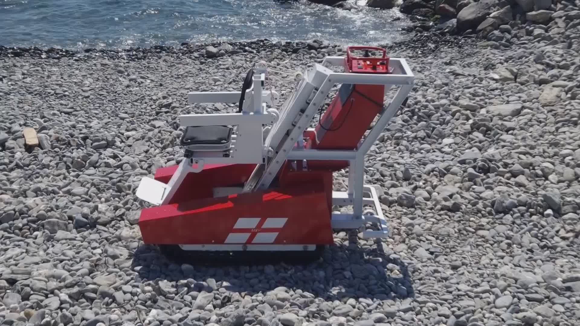 Genova, una spiaggia attrezzata anche per i disabili: la novità "Person al Waron" ai Bagni Capomarina