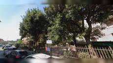 Genova, uomo accoltellato in via Bainsizza: si cerca l'aggressore