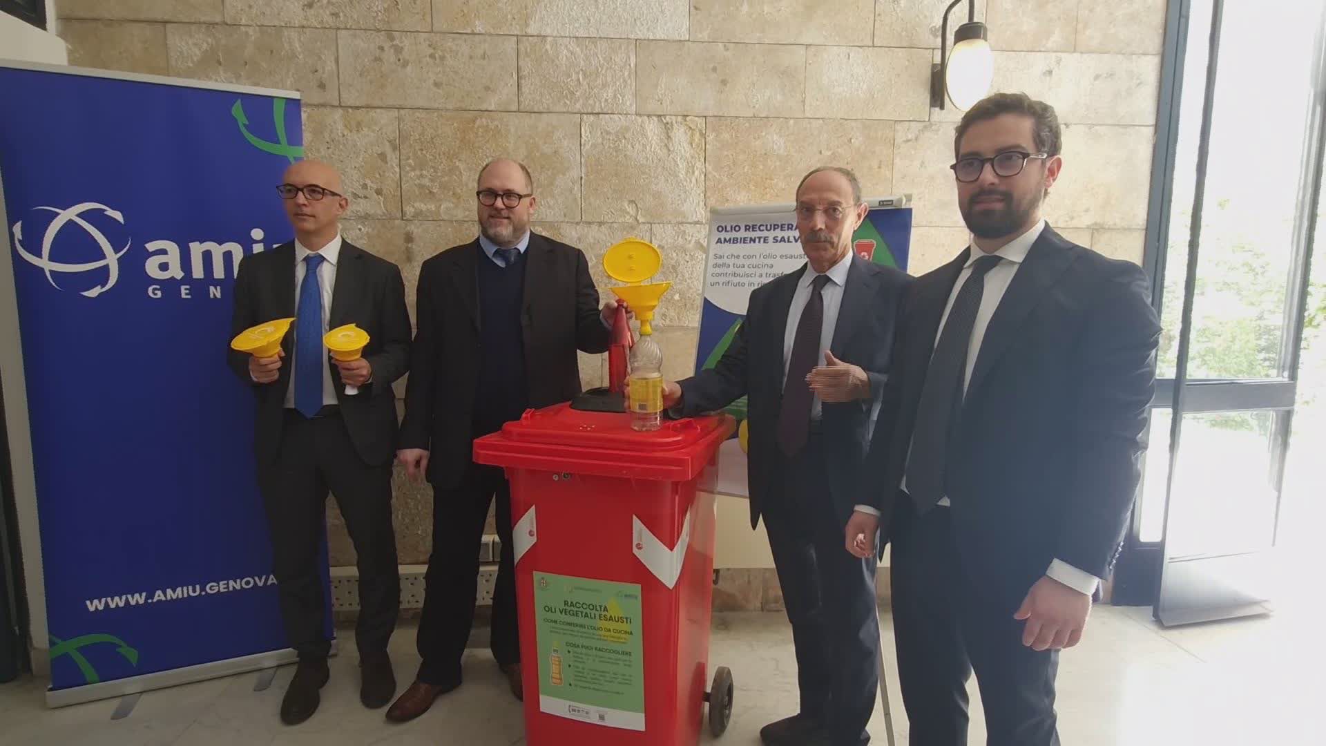 Genova, recupero di "oli esausti" in città: parte il progetto dedicato alla raccolta differenziata di olio e grassi vegetali