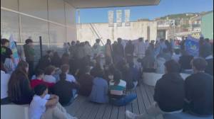 Genova, "Storie Sconfinate". Vito Fiorino: "Il destino ha voluto che salvassi 47 migranti", Tarek Drhane:"Importante parlare del tema"