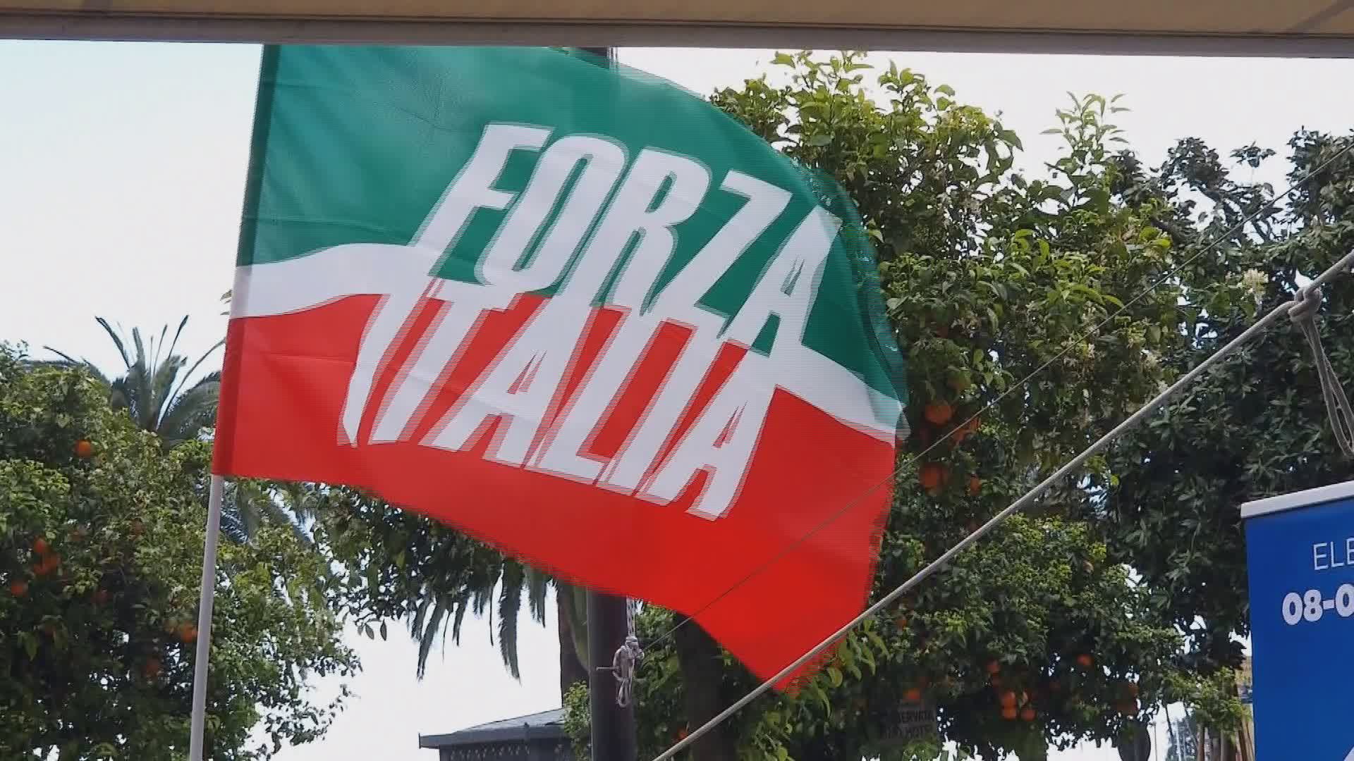 Rapallo, la nuova sede di Forza Italia. Bagnasco: "Rappresenta la mia amministrazione". Salini: "Qui luoghi strategici del Paese"