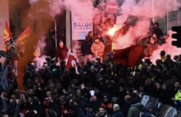 Genova: corteo antifascista in centro, traffico in tilt