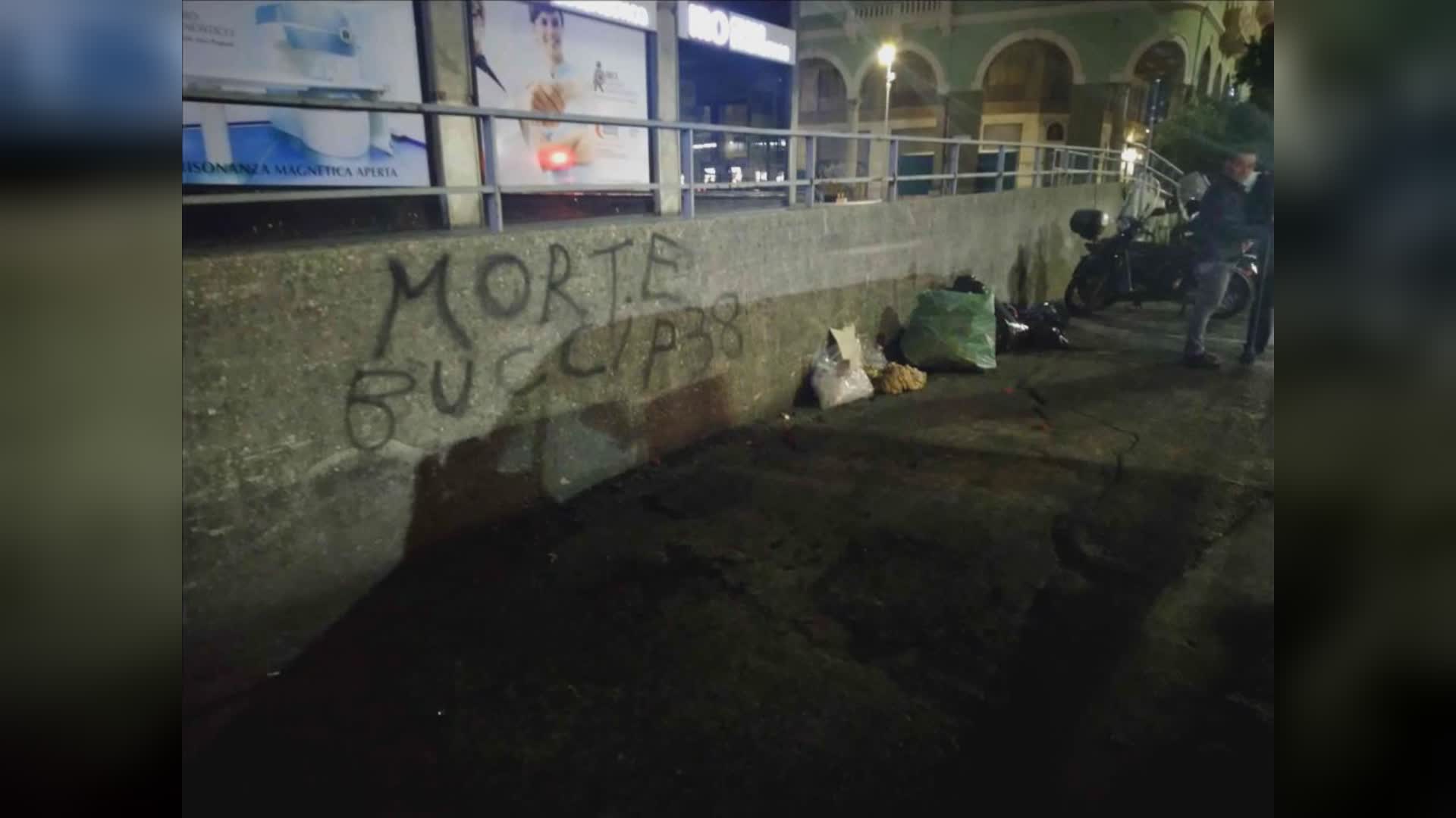 Genova, scritte offensive e minacce contro Marco Bucci: la solidarietà dell'Anpi