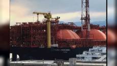 Rigassificatore, polemica Pd-Lista Toti: "Visitata la nave sbagliata", "Manca senso istituzionale, ironia che non fa ridere"