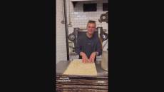 Genoa, Gudmundsson non "dribbla" la focaccia e mette le mani in pasta