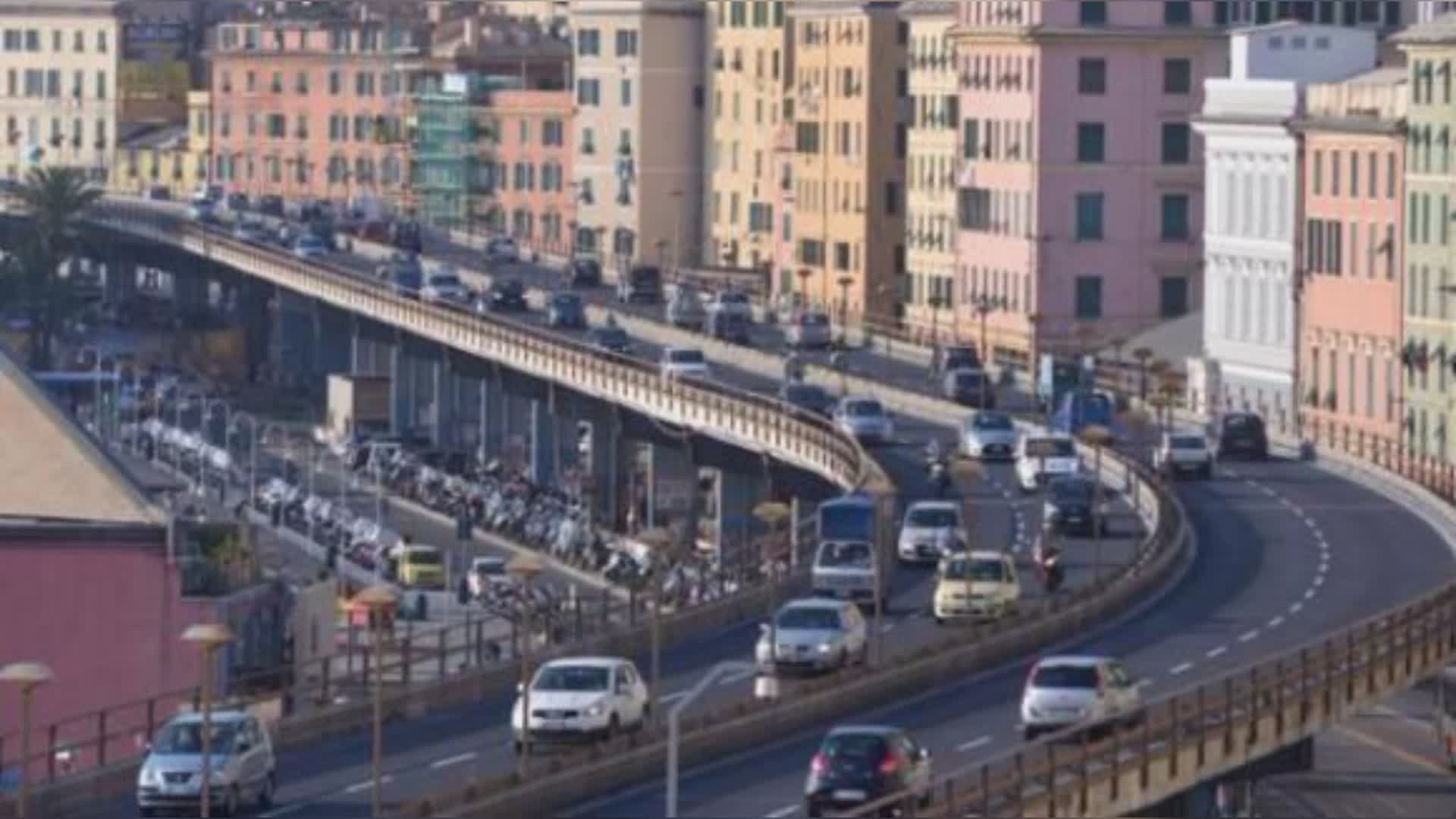 Genova, chiusure notturne in Sopraelevata nel prossimo mese e mezzo: ecco quando