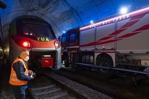 TUA: simulazione di incidente ferroviario nella galleria San Giovanni per testare processo di gestione emergenze