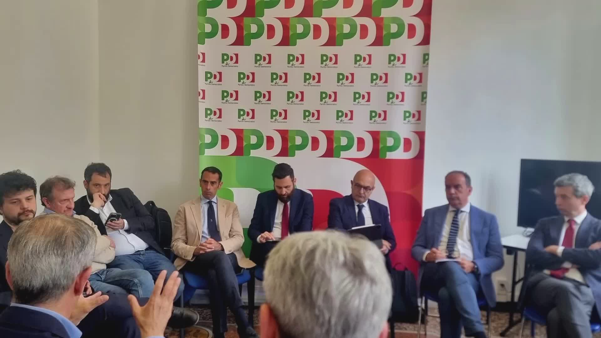 Diga Foranea, Orlando (PD): "La cerimonia per la posa del primo cassone? Mi pare più un esorcismo"