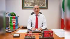 Anzalone, la catena whatsapp per cercare scrutatori: non molla il consigliere regionale indagato per voto di scambio