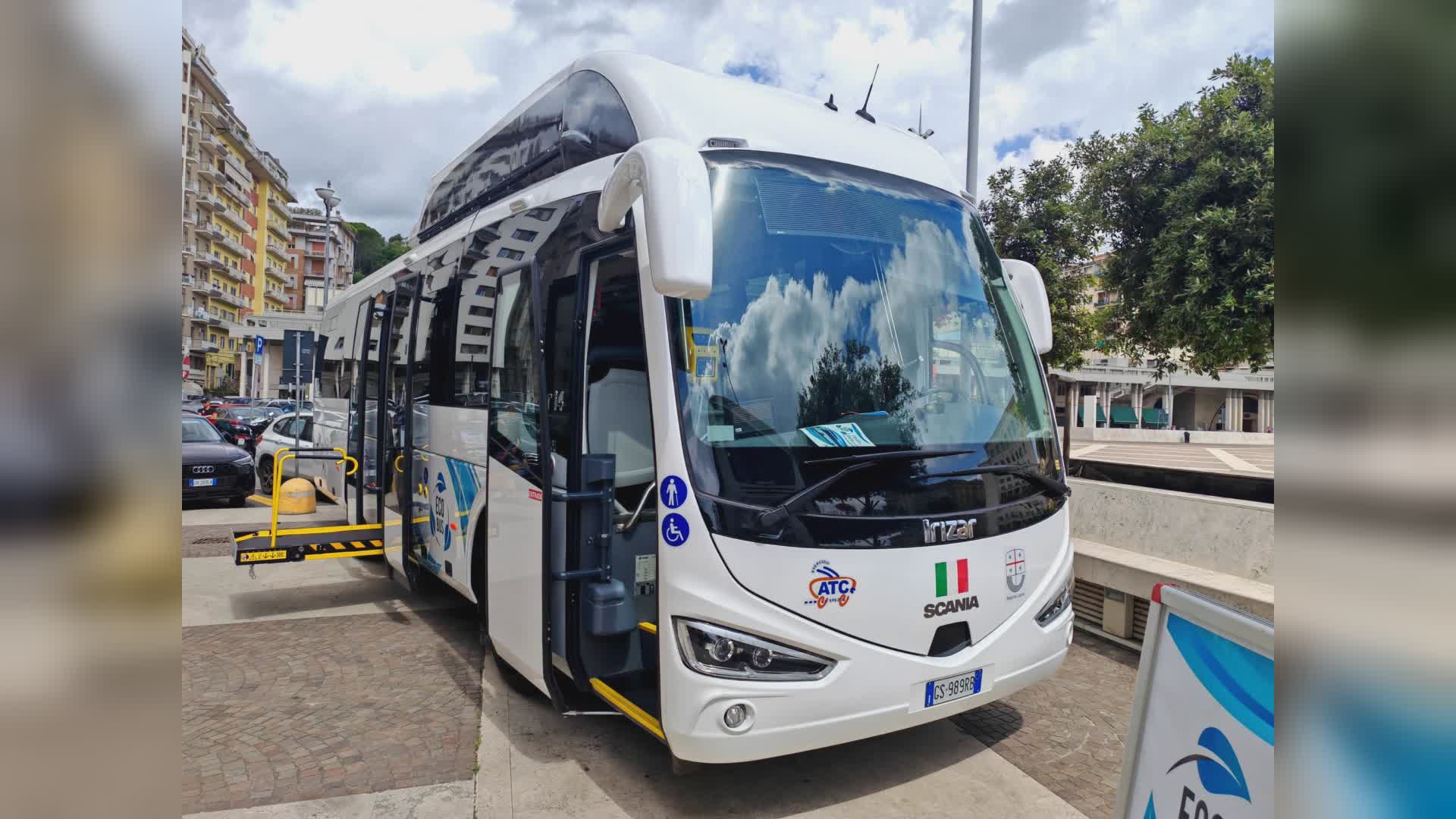La Spezia, pronti a entrare in servizio dieci nuovi ecobus a "impatto zero"