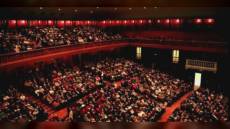 Genova, successo al Carlo Felice per la chiusura di stagione: il Barbiere dei giovani diverte tutti