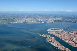Medkon Lines e Seaway Agency, dopo Ravenna, aggiungono porto di Venezia