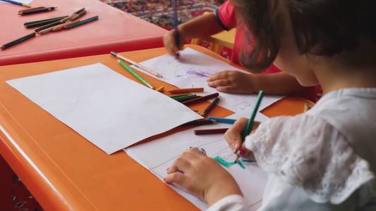 Liguria, firmato accordo tra Regione e Unige per l'insegnamento della lingua inglese nel sistema 0-6 anni