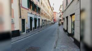 Genova: Nervi, al via posa lastricato in via Oberdan, polemiche dei residenti