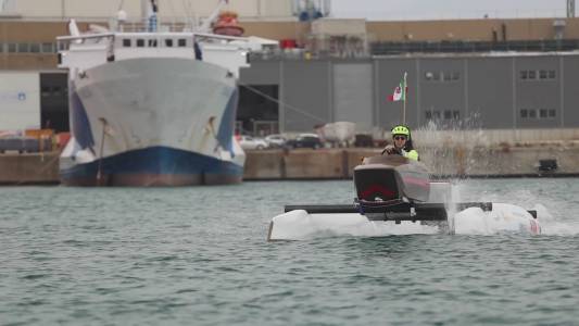 Genova, Unige in acqua con Elettra: ecco la barca green che vuol vincere il mondiale