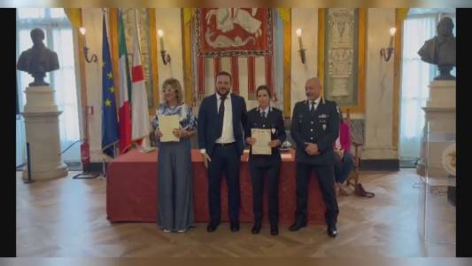 Genova, protezione civile premia 57 dipendenti del Comune e Polizia Locale