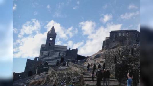 Portovenere: muore dopo caduta da muretto nei pressi della chiesa di San Pietro