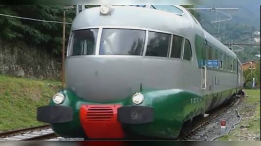 Genova: "Arlecchino", treno d'epoca in arrivo da Milano nel segno dell'emigrazione italiana