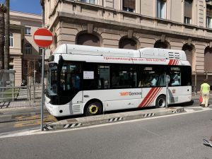Genova, Bper e Sace supportano Amt con un finanziamento di 70 mln per elettrificare flotta bus