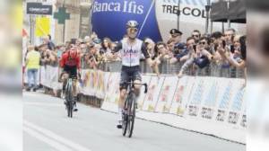 Genova: Giro dell'Appennino in diretta su Telenord, 115 corridori al via