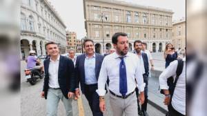 Salvini a Genova: "Città sta vivendo una rinascita. Inchieste non tengano in sospeso Regione"