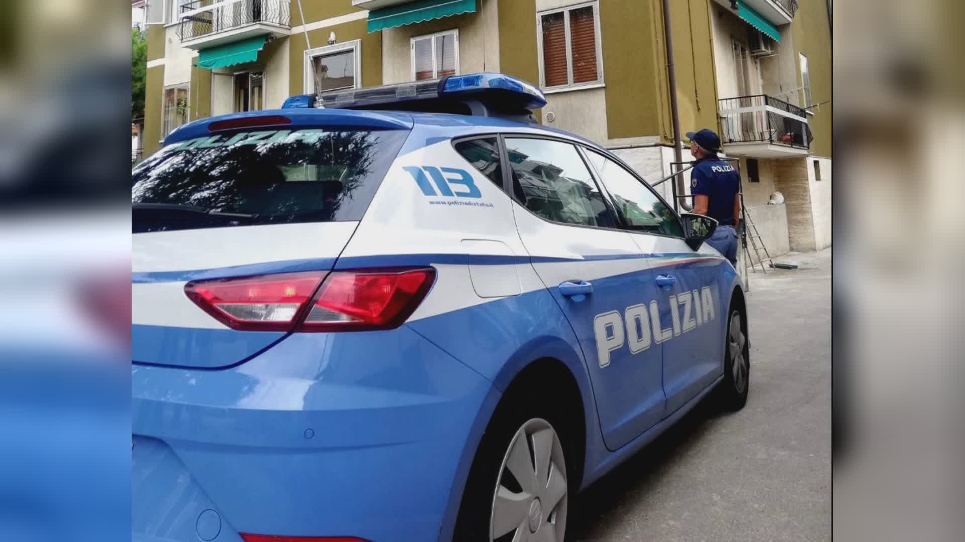 Genova: postino insistente suona a lungo, destinatario scende e i due si picchiano