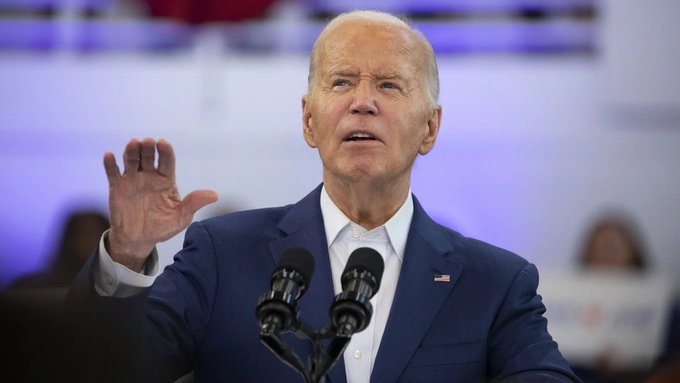 Corsa alla Casa Bianca, Joe Biden si ritira ma da pieno appoggio a Kamala Harris