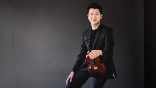 Carro, Festival Paganini: Simon Zhu il mattatore in duo con Valentina Messa