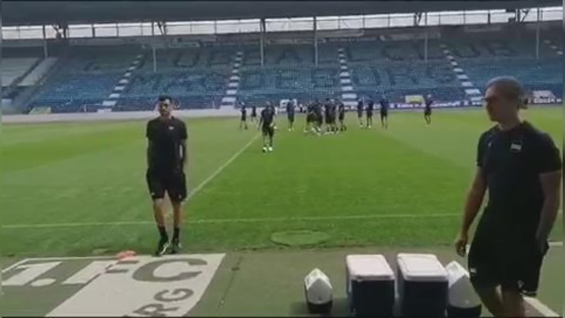 Magdeburgo-Sampdoria, l'arrivo della squadra allo stadio (VIDEO)