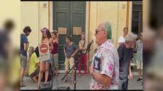 Genova: artisti di strada, presidio davanti a Palazzo Tursi