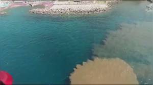 Genova: esplode tubatura depuratore Quinto, balneazione vietata, tecnici Iren e polizia ambientale al lavoro per riparare il guasto (VIDEO)