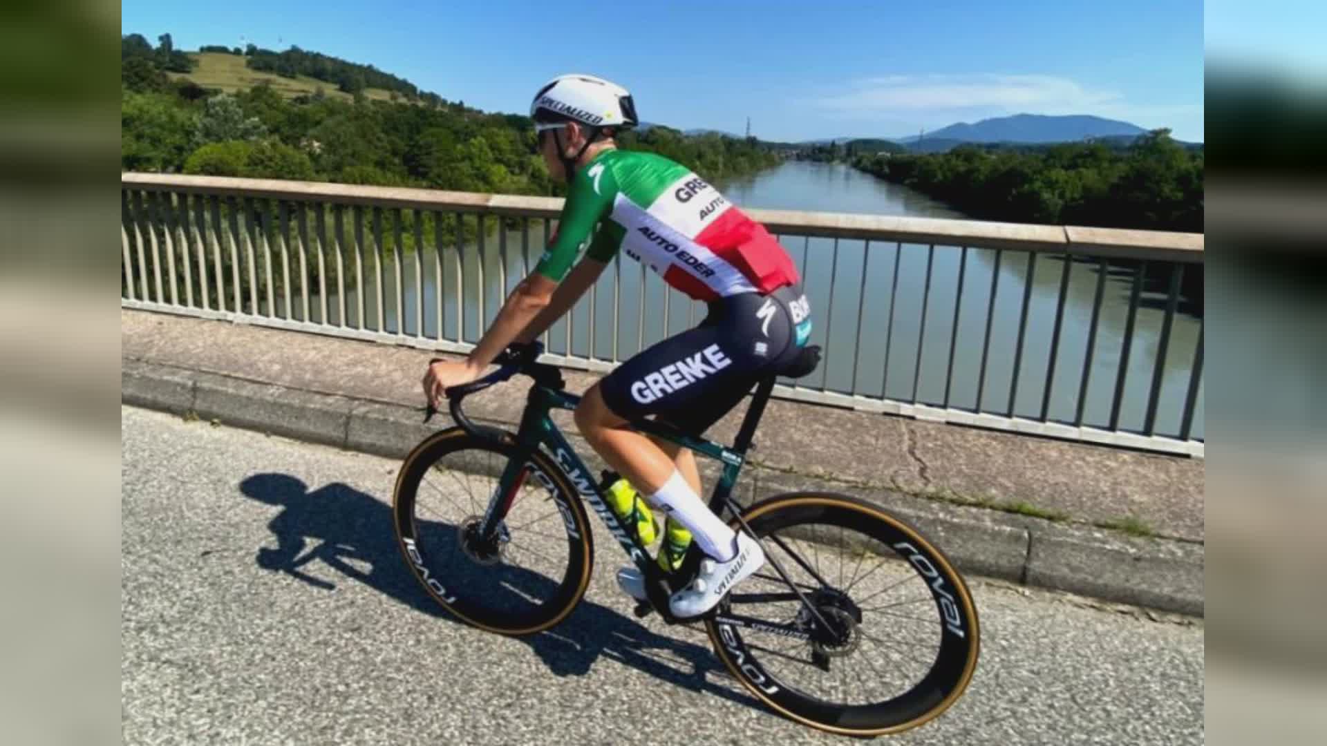 Ciclismo: il genovese Lorenzo Finn trionfa in Belgio alla Auber Thimister Stavelot per juniores