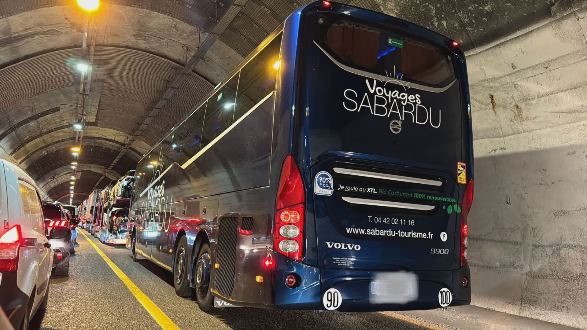 Varazze: incidente sulla A10 tra due camion e un'auto, coda fino a 6 km in direzione Ponente