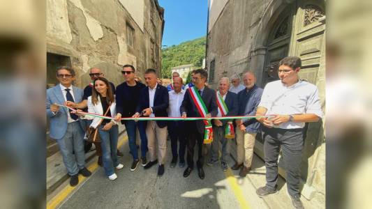 Mezzanego: rimosso voltino, inaugurata nuova viabilità, il prossimo anno sarà allargata la carreggiata